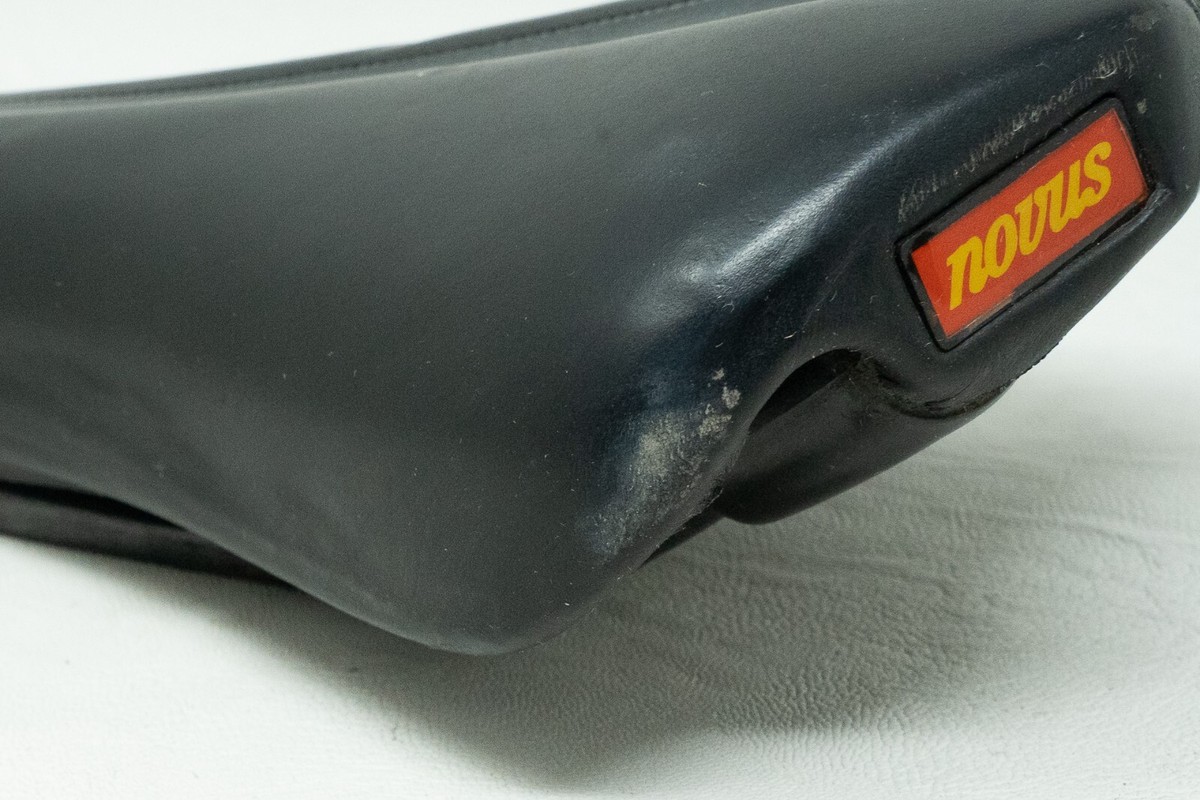 SELLE ITALIA NOVUS FERRARI VINTAGE SADDLE SEAT ROAD RACING BIKE