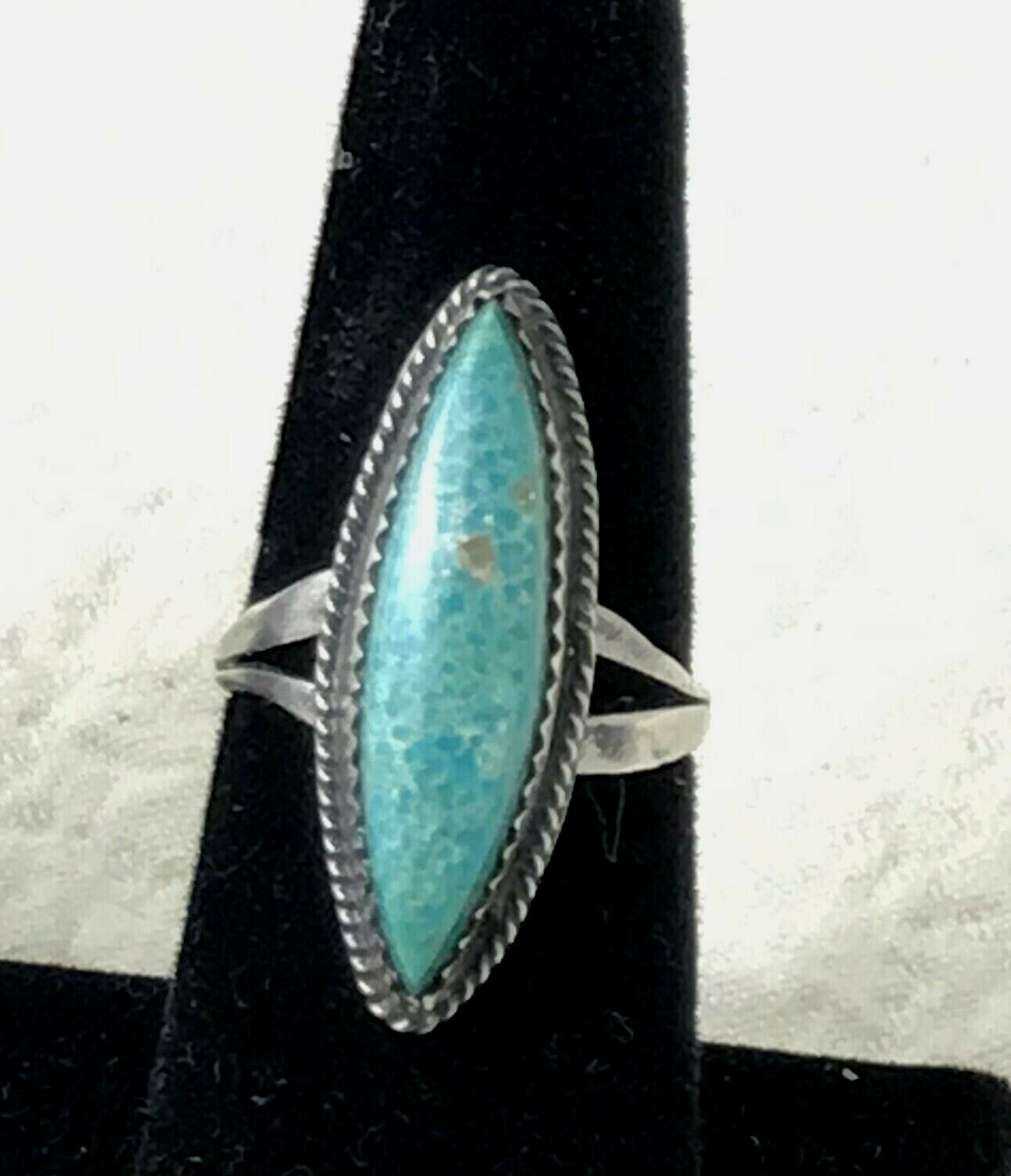 Vintage price Native American Turquoise Silver si L. Ring Jones Signed Bombing free shipping