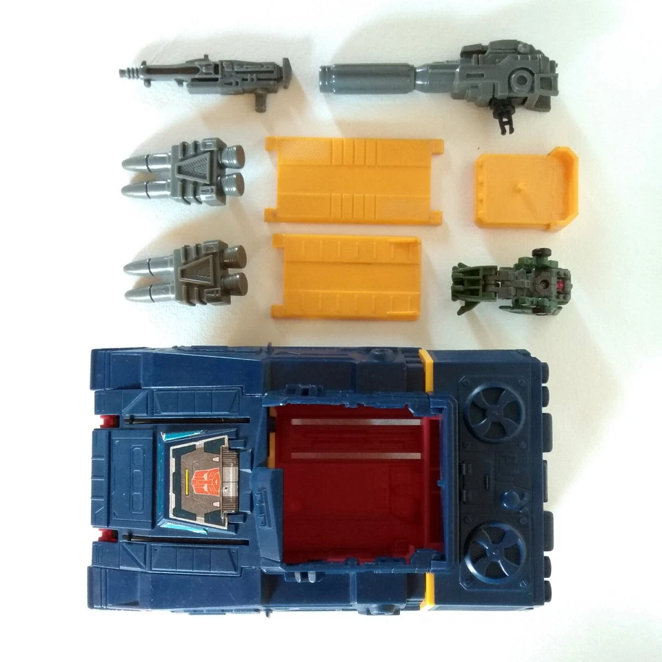 TRANSFORMERS G1: GROUNDSHAKER & ATV (MICROMASTER) HASBRO TAKARA 1990 - COMPLETE - Imagen 2 de 4