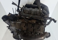 Moteur Mercedes 240