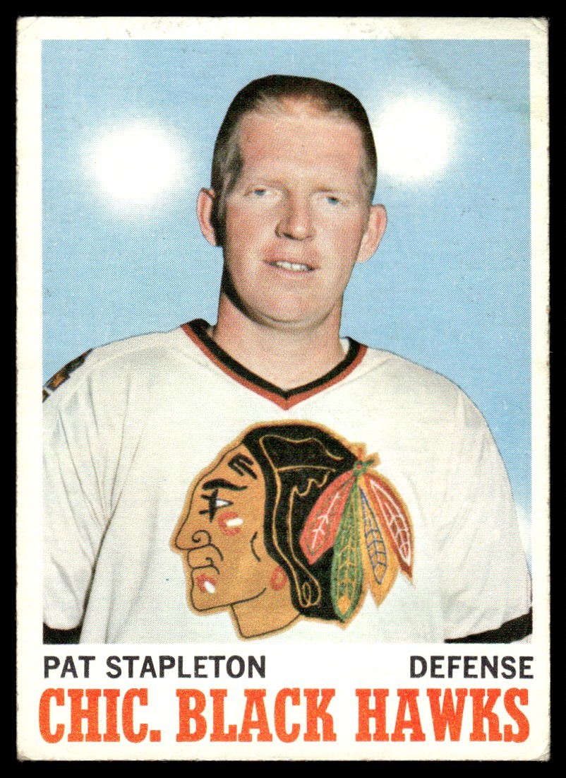 1970-71 Topps Pat Stapleton Chicago Blackhawks #17