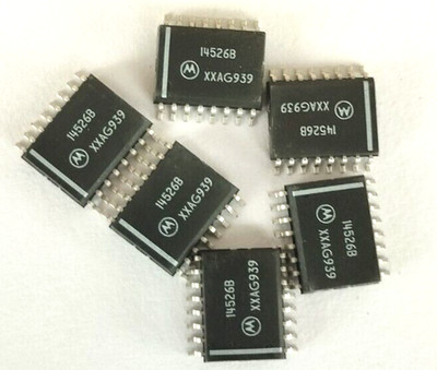 611 Pcs Lot MC14526B MOTOROLA BINARY COUNTER 4-BIT IC.