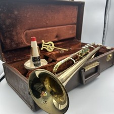 Vintage Olds Ambassador Trumpet Fullerton CA Brass w/ Case Serial 712476 MTB