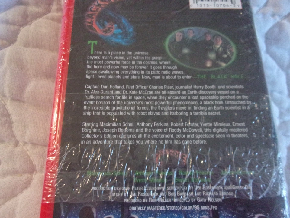 THE BLACK HOLE COLLECTOR'S EDITION VHS NEW WS DISNEY SCI-FI ANTHONY PERKINS - Image 3 of 4