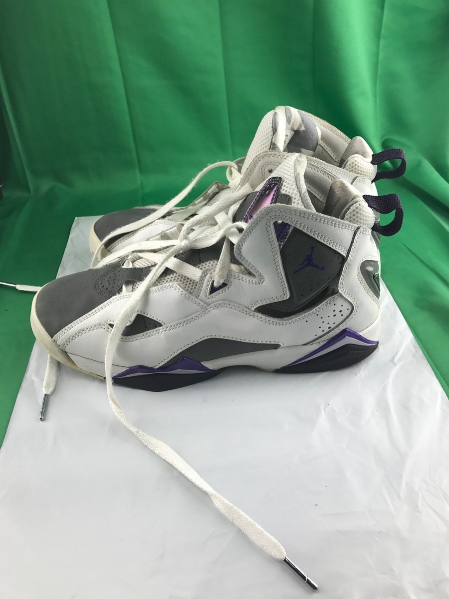 Jordan True Flight White Grey Purple Basketball Shoes 342774-151 Mens‎ Sz 7 Sneaker Nike Air Jordan True Flight 2008 Youth 6 White Grey  main image 3