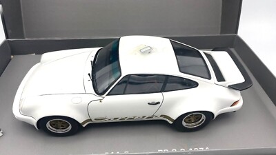 Porsche 911 Carrera RS 3.0 1974 1:18 Scale Diecast Model, White - 18S023 Spark