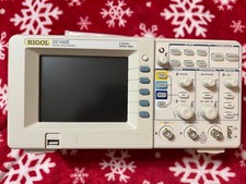 Rigol DS1052E Digital Oscilloscope 2 Channel 50 Mhz Tested Working. With probes.
