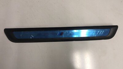 2021 BMW G20 EINSTIEGSLEISTENABDECKUNG 9492984 A747