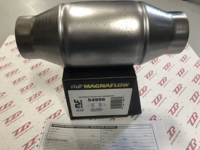 2.5" Magnaflow 54956 High Flow Performance Catalytic Converter - Bild 1 von 4