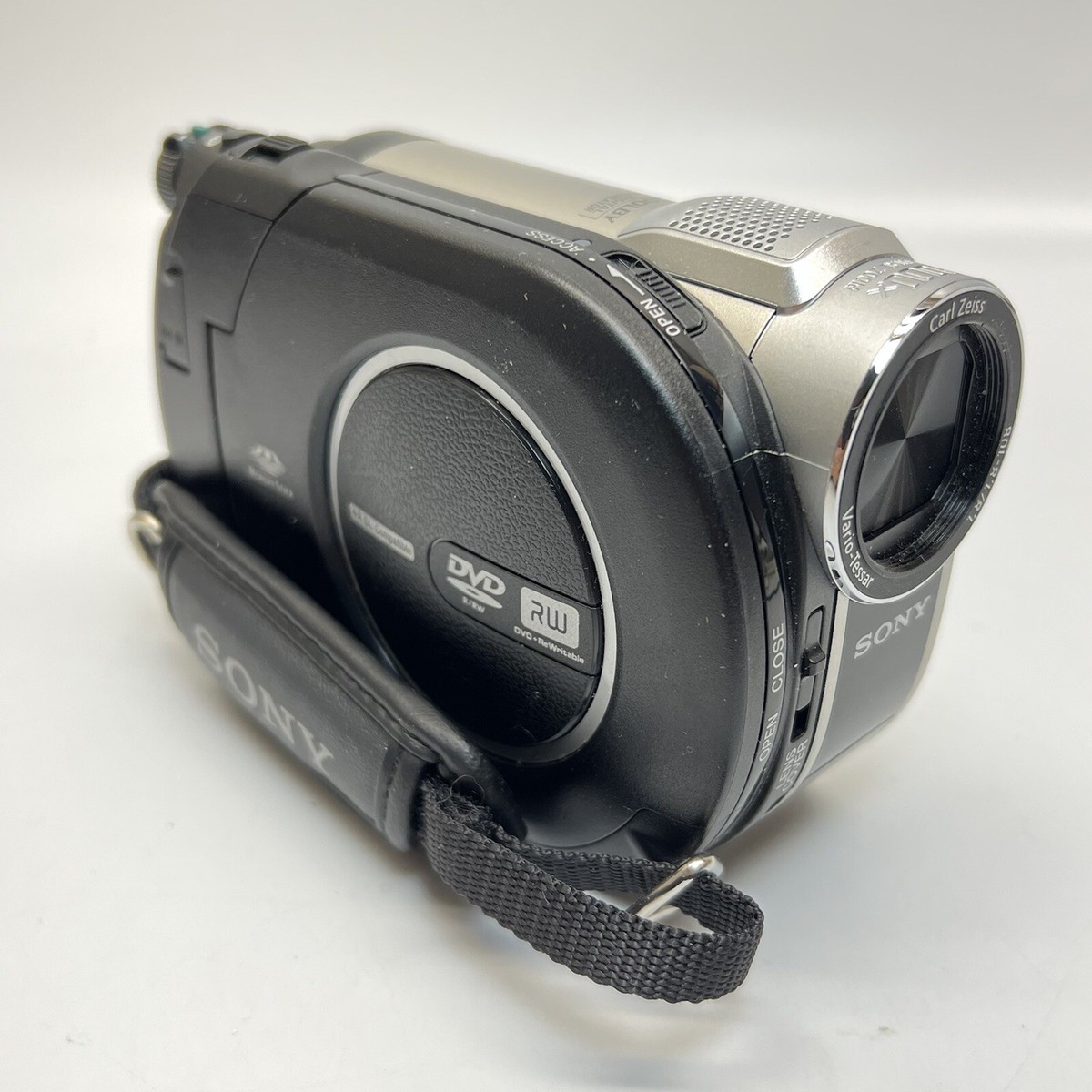 Sony DCR-DVD605 Handycam Mini DVD Camcorder Carl Zeiss 60x