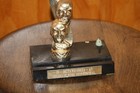 Vintage 1965 Delta Psi Omega Dramatic Workshop Festival Trophy - Theatre Masks — photo 2