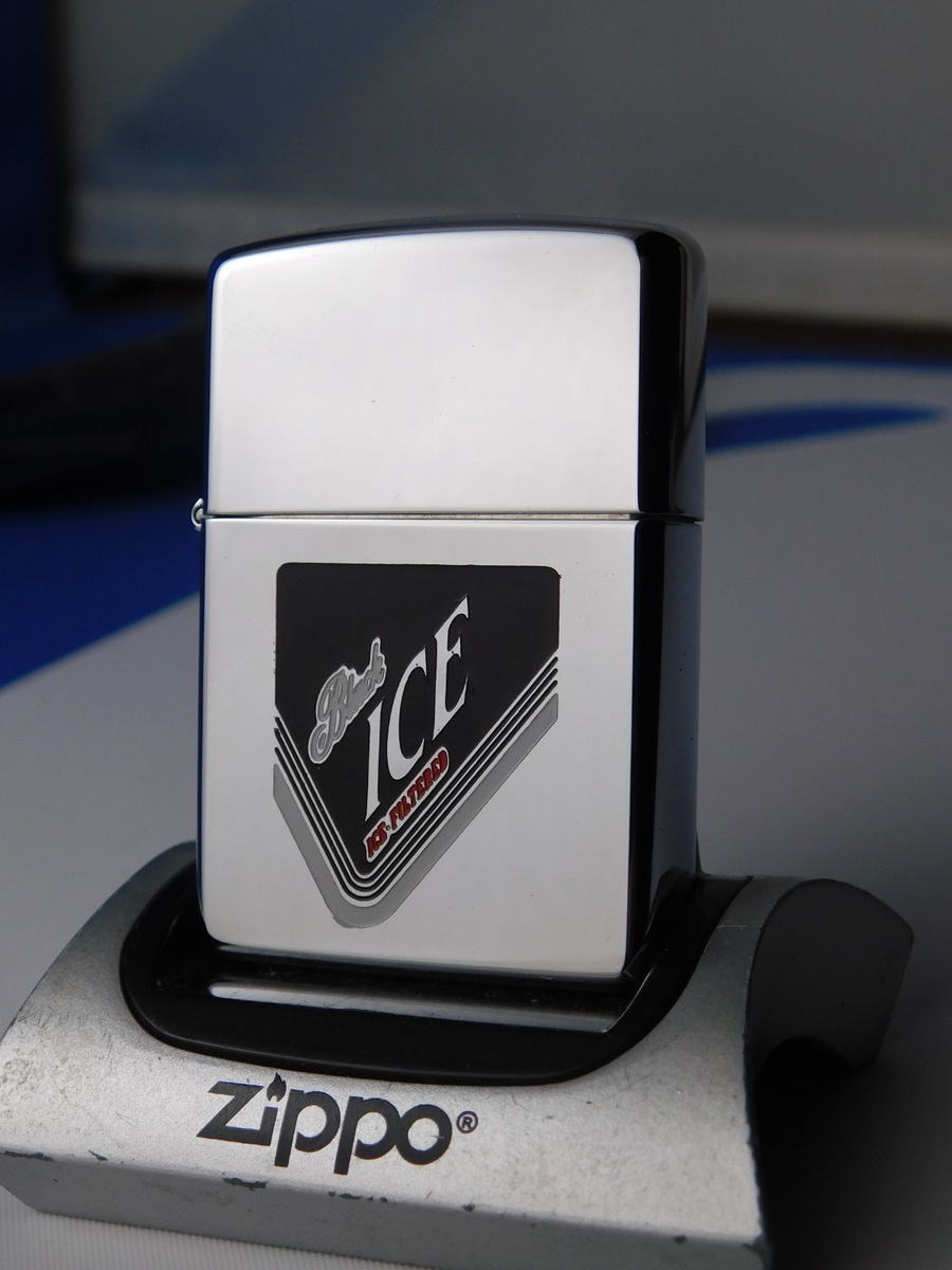 ZIPPO LIGHTER MOLSON BLACK ICE BEER ADVERTISING VINTAGE ZIPPO LIGHTER MOLSON BLACK ICE BEER ADVERTISING VINTAGE