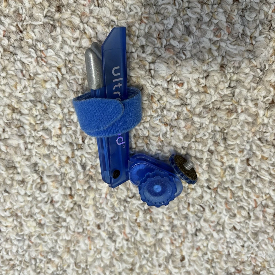 Pedco Ultra Pod Lightweight Camera Tripod - Image 4 of 4