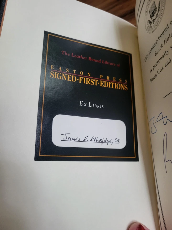 SIGNED EASTON PRESS Leatherbound Book BLACK HOLES by Brian Cox and Jeff Forshaw! - Image 3 of 4
