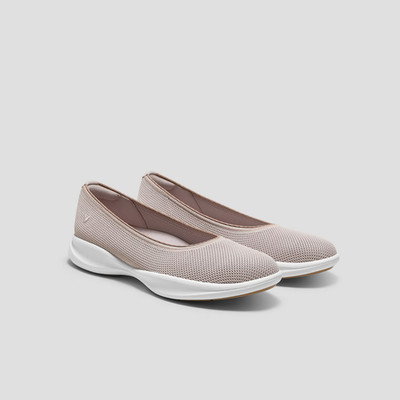 Vivaia - Walker Pro Hybrid Ballet Flats (Izabel) - On Sale