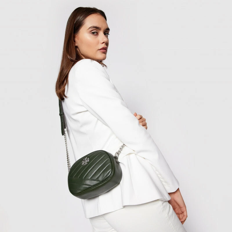 Borsa a tracolla Tory Burch Kira piccola in pelle Chevron per fotocamera ~nuova senza etichette~ Poblano