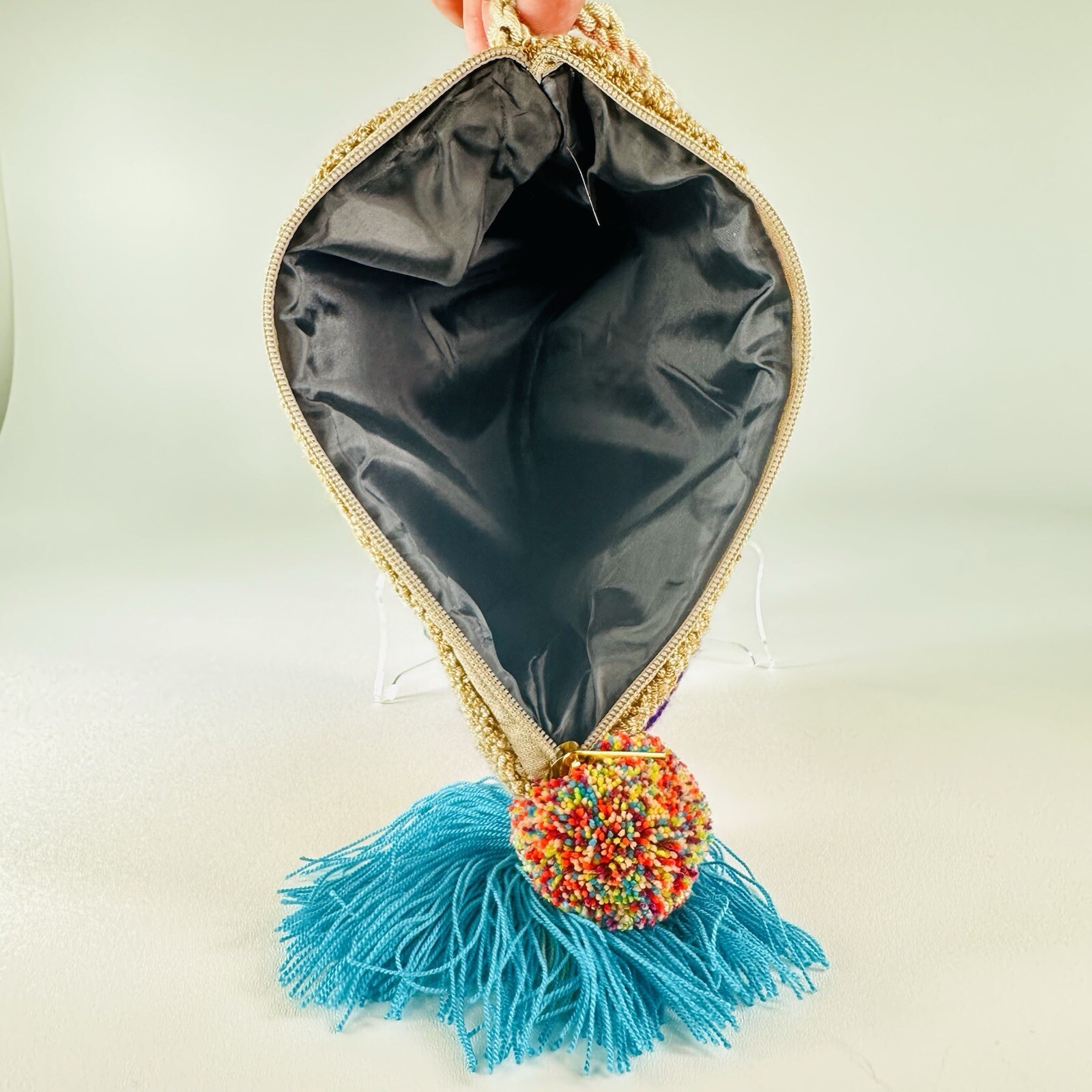 Authentic 100percent Wayuu Indigenous Colombian Bag Medium Clutch image 3