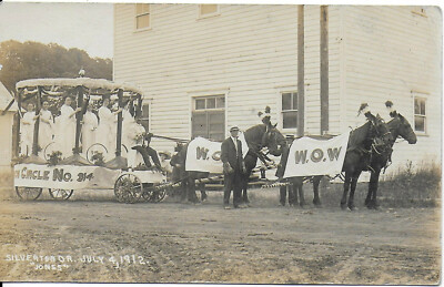 RPPC Women of Woodcraft Parade Float   July 4, 1912 Silverton Oregon