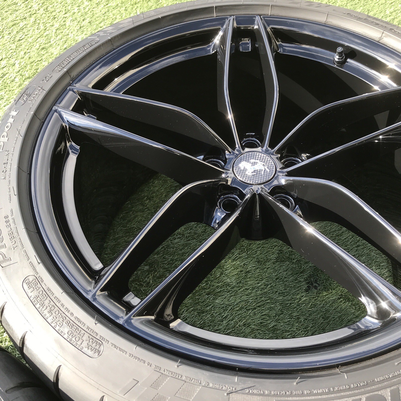 20" Ferrari 488GTB F8 Tributo Wheels Tires OEM Genuine Set 4 SPIDER 488 458