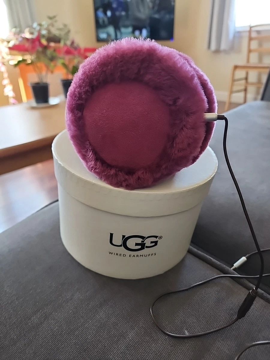 UGG WIRED EARMUFFSイヤホン付きイヤーマフ