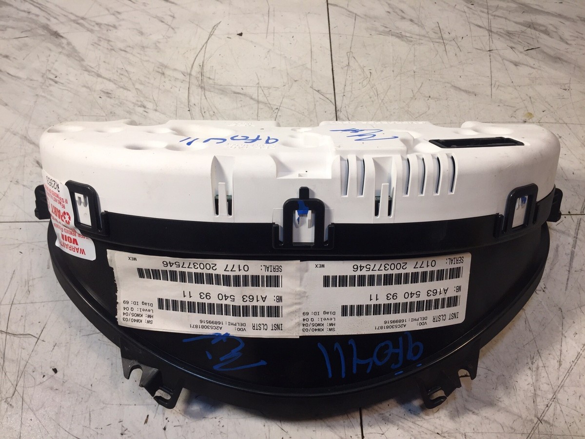 ✓ 2002-2005 Mercedes Benz ML500 02 03 ML320 Instrument