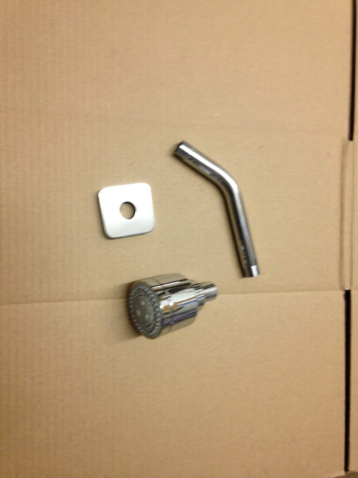 American Standard D35100772.100 Rem Shower Head w/Arm & Flange Polished Chrome - Image 2 of 4