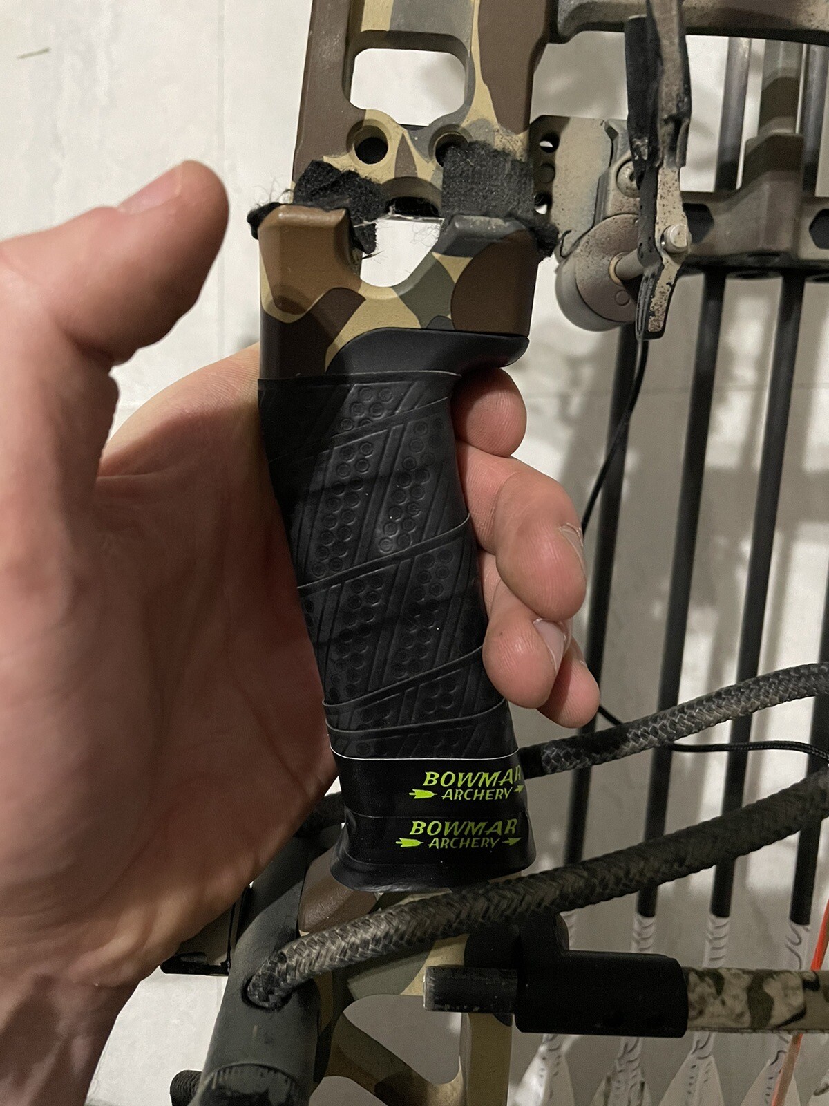 Bear Archery Divergent EKO Compound Bow 29”/4560lbs eBay