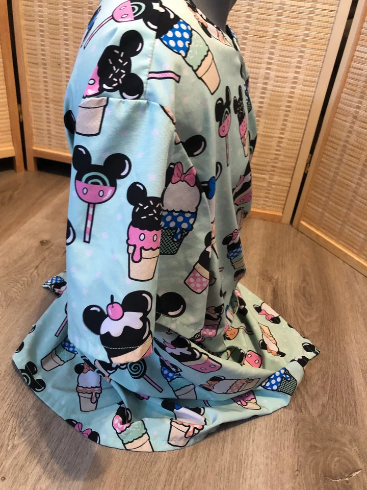 Scrubs Scrub Top Cartoon Disney Mickey and Minnie Mouse Ice Cream Cones 2XL H562 - Image 4 of 4