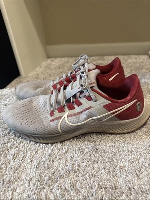 Nike Air Zoom Pegasus 38 Oklahoma Sooners OU Grey Crimson Mens Size 10.5