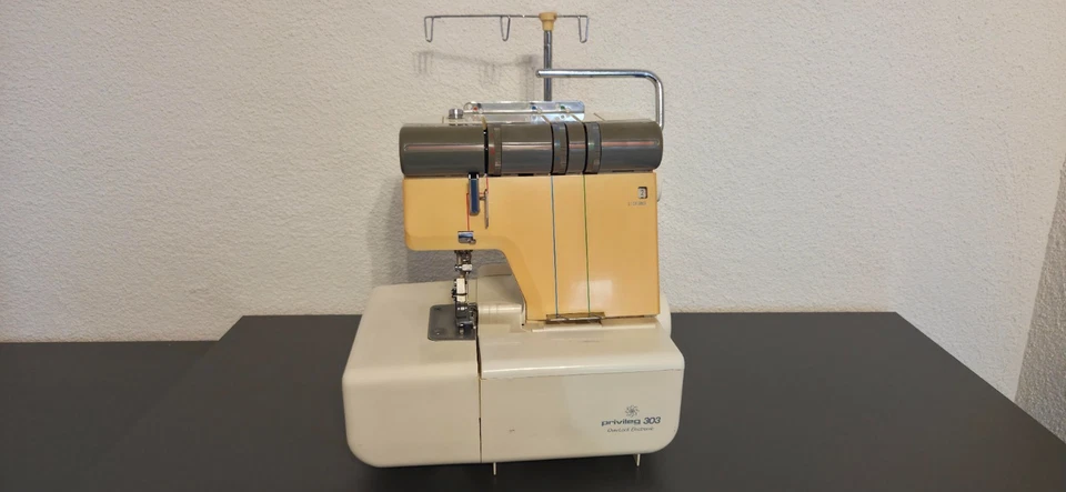 Privileg 303 Overlock Nähmaschine - Bild 2 von 4