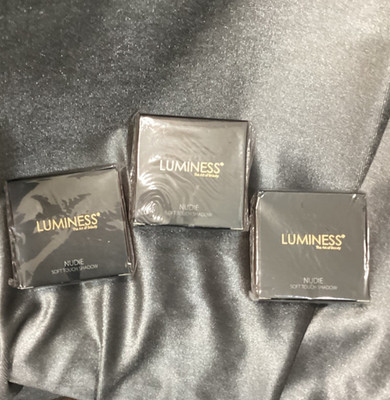 New Luminess The Art Of Beauty Nudie Soft Touch Shadow 0.32 oz