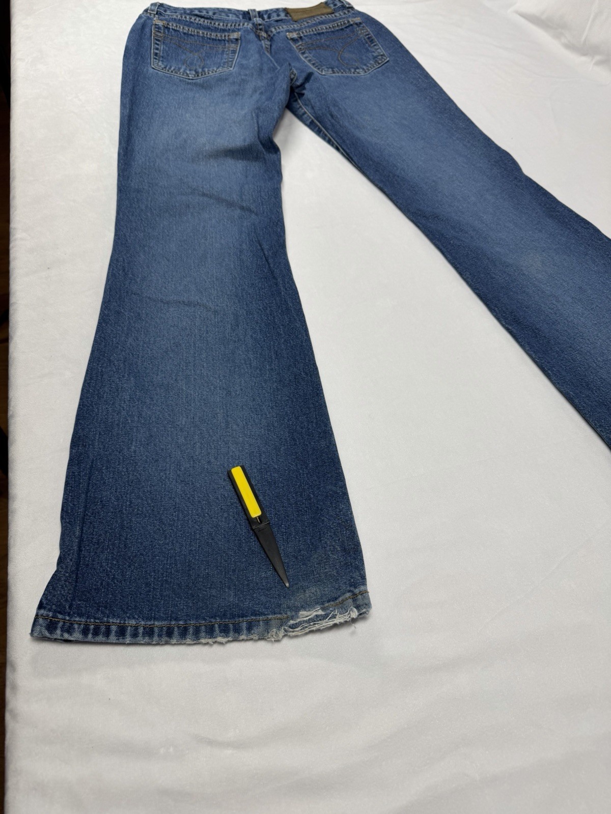 Calvin Klein Jeans Womens 5 Cute VTG Jeans 21” Extreme Flare All Over Sandblast thumbnail 15