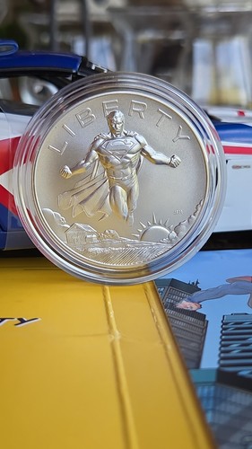 2025 Comic Art One Ounce Silver Medal – Superman™ 99.9% Silver 1 oz US Mint DC