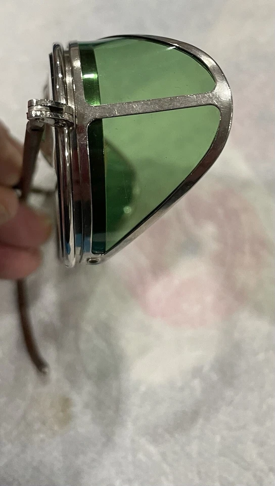 Óculos de segurança Early Bausch e Lomb. Caixa original. Total Steampunk / Hollywood - Imagem 4 de 4