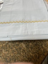 BABY FRETTE BED SKIRT WITH SPLIT CORNERS