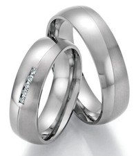 Titan Eheringe + Diamant + Garantie Trauring Antragsring Hochzeitsring + Gravur