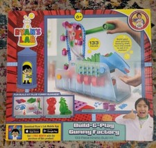 Ryan's World Ryan's Lab Build-&-Play Gummy Factory NUEVO