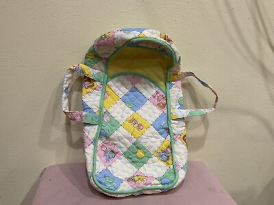 VTG. 1984 COLECO/CABBAGE PATCH KIDS/OAA QUILTED DOLL CARRIER, NO DOLL, KOREA