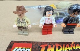 LEGO Indiana Jones 7195 Ambush in Cairo 4 Minifigures 79 Pieces No Box Pre-Owned