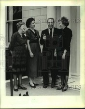 1990 Press Photo Mary Morrison, Joy David, Toni Morrison and Tee Scott at event