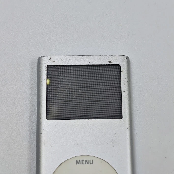 Apple Ipod A1199 4GB - Aktiv, Zerkratzt - Bild 2 von 4