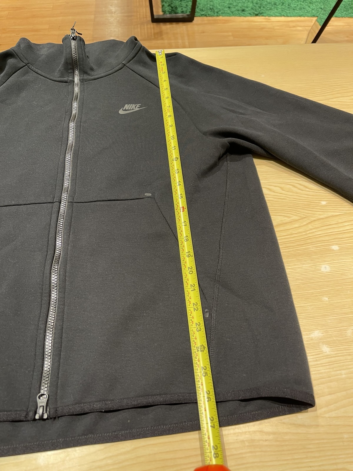 Size XXL - 2020 Triple Black Nike Tech Fleece Hoodie Sz XXL TECH Pre-Owned thumbnail 4