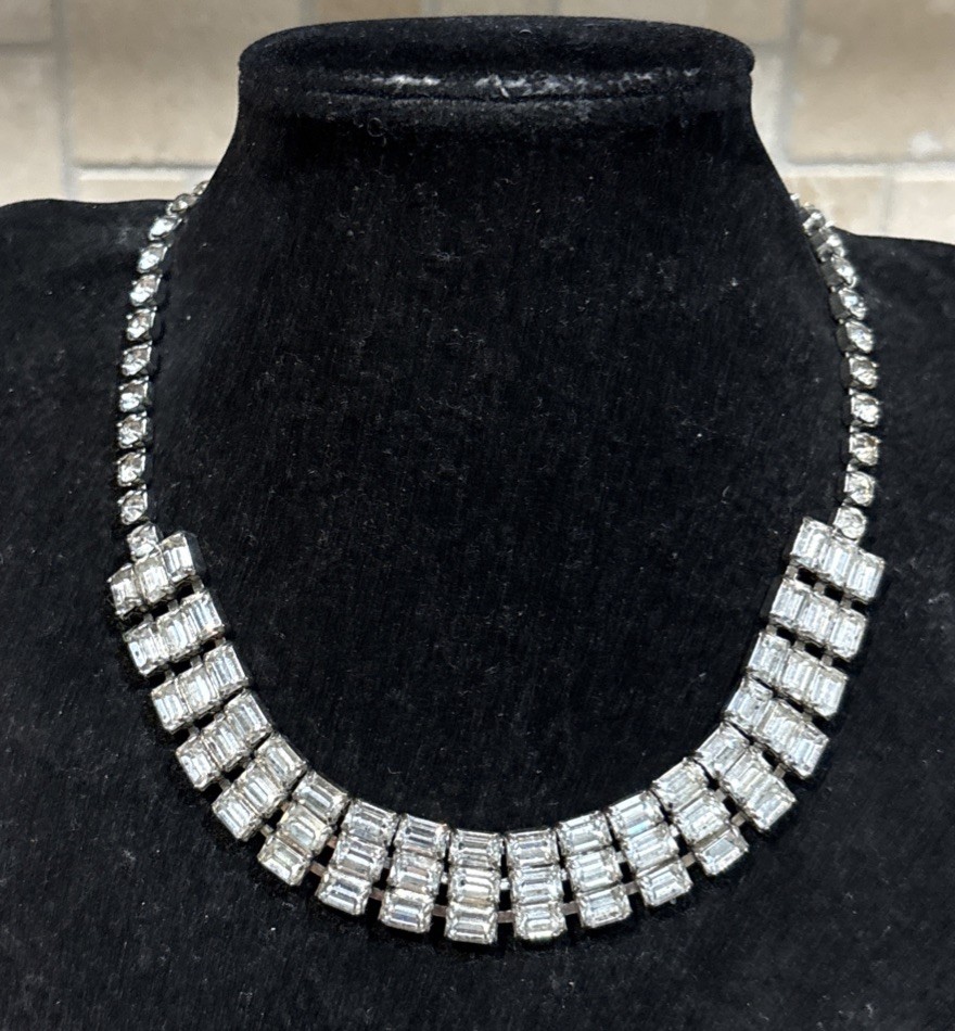 Vintsge Signed Weiss Clear Rhinestone Necklace Br… - image 5