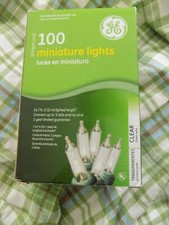 GE String A Long 100 Miniature Lights Clear Green Wire New