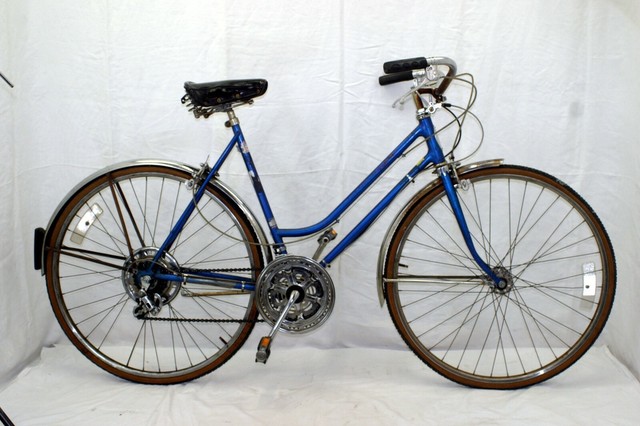 Retrospec Venus Dutch Step Thru City Comfort Hybrid Bike Mint 7