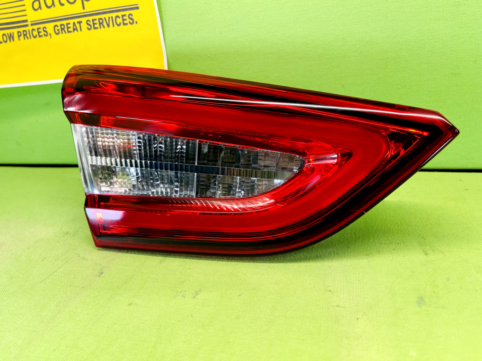 2013 - 2017 MASERATI QUATTROPORTE LEFT INNER TRUNK TAIL LIGHT OEM TESTED