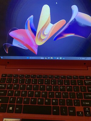 Gateway 11.6'' Ultra Slim Notebook HD Intel Dual Core 64GB eMMC 4GB RAM Micro 365