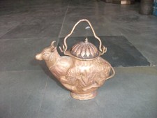 Pot À Eau Sacrée En Cuivre Vintage Sculpté À La Main En Forme D'Ox/Nandi/Vache