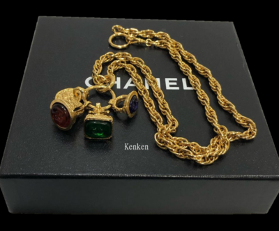 CHANEL Necklace Vintage Gold Auth Pendant Choker kenkenjp  display picture 2