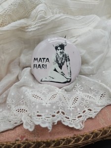 Vintage 1967 Metal Pinback Pin MATA HARI Espionage Spy Dancer